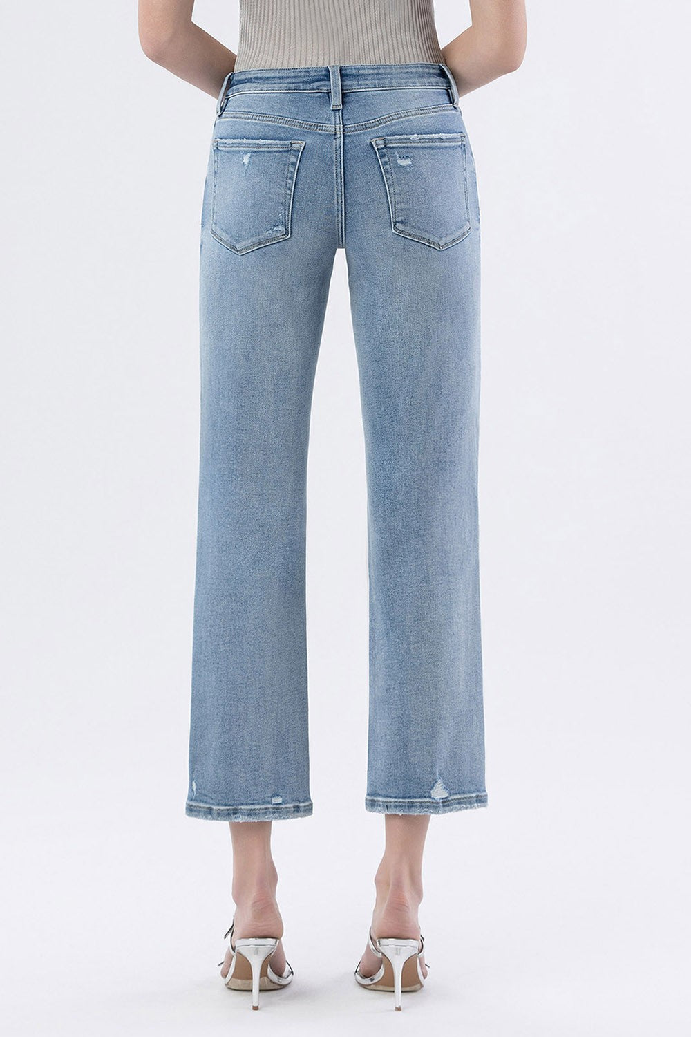 Naisha MR Straight Jeans