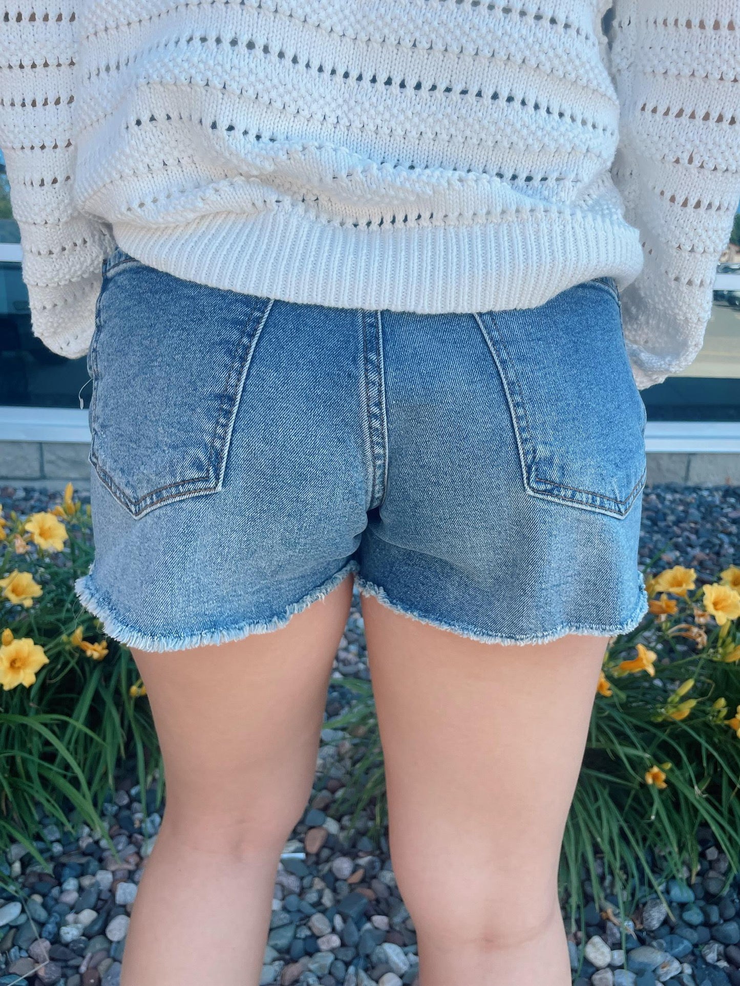 Jane HR Fray Hem Short