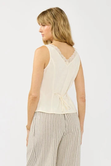 Moxi Sleeveless Blouse