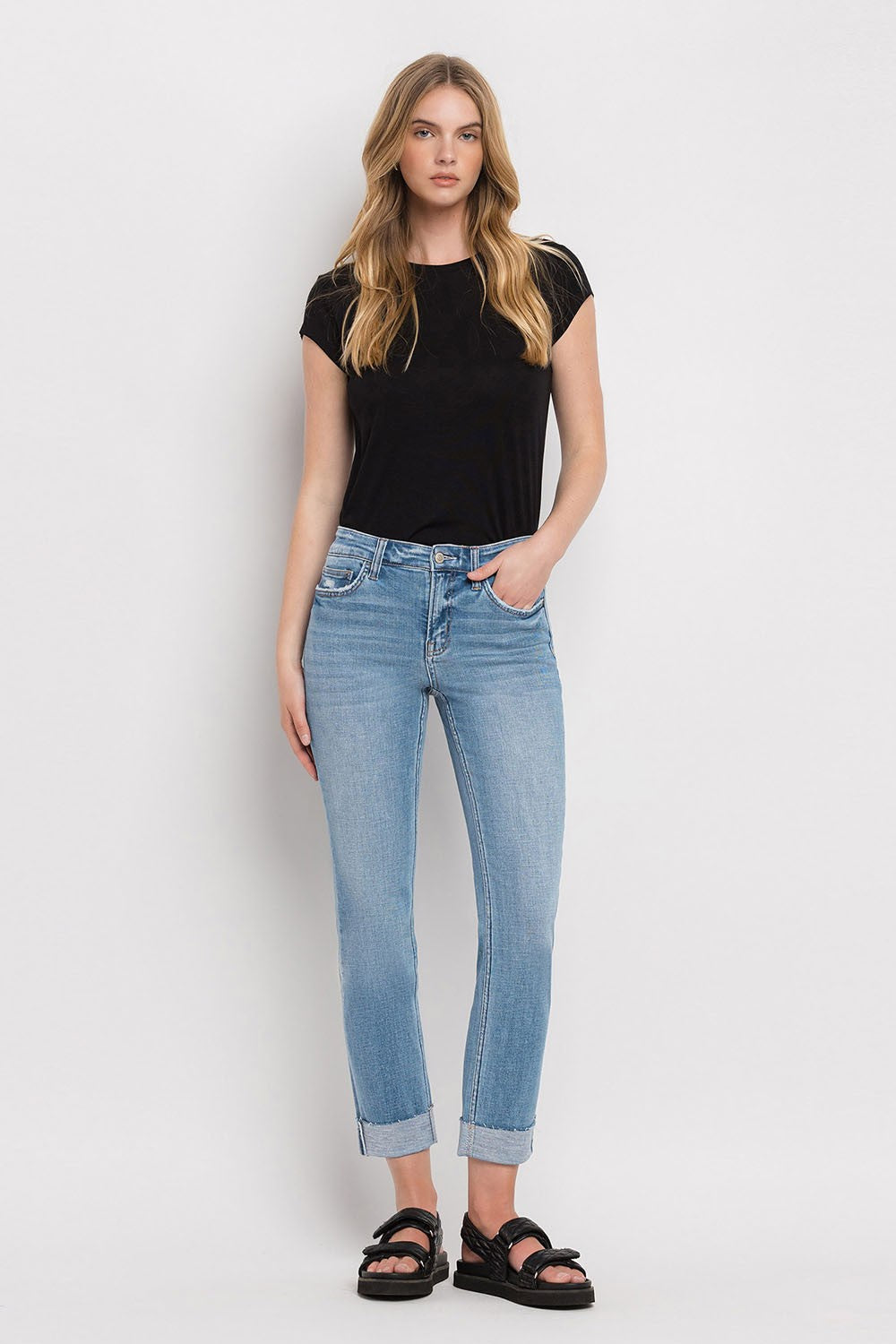 Erin Mid Rise Slim Straight