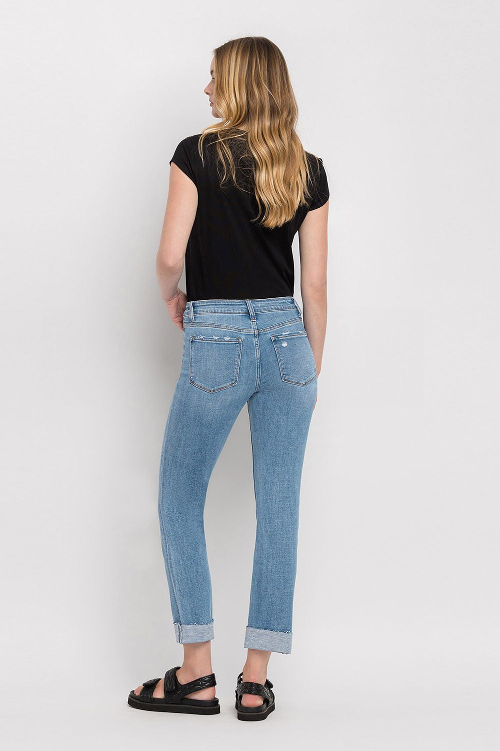 Erin Mid Rise Slim Straight