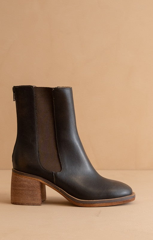 Oliva Heeled Boot