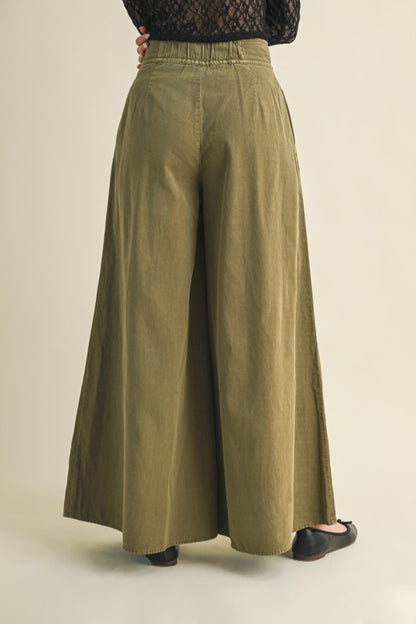 Karev Wide Leg Trouser