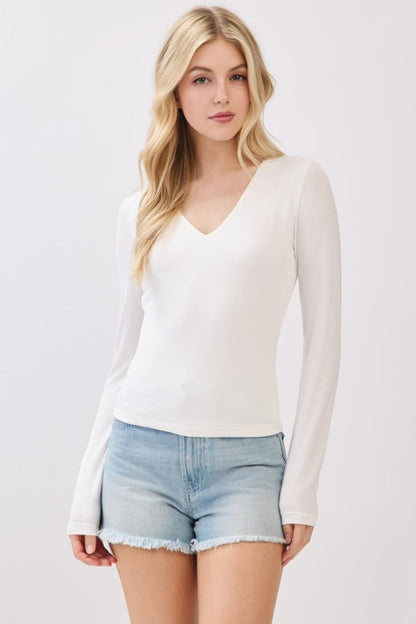 Emilie Vneck Top