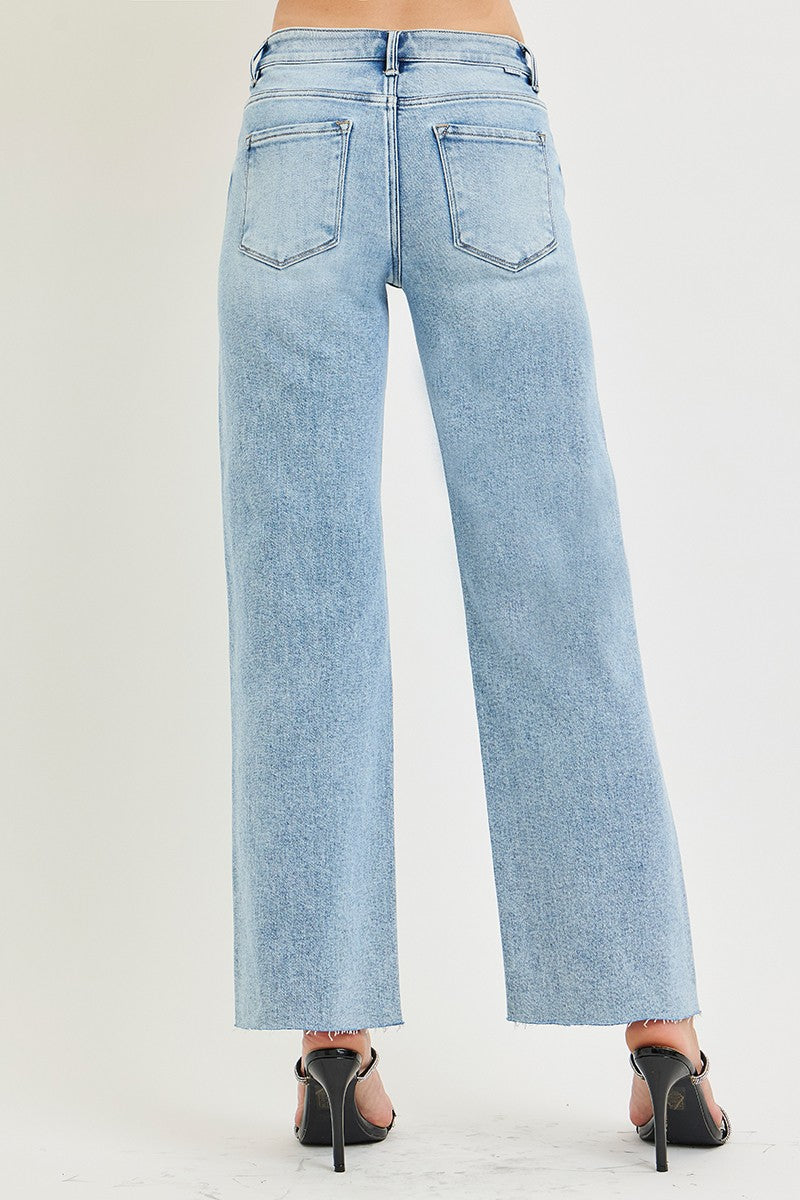 Falicity MR  Crop Jeans
