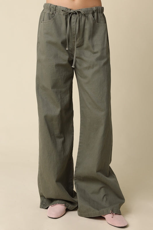 Sabrina Carpenter Pants