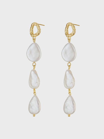 Evie Pearle Drop Earring