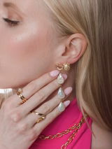 Evie Pearle Drop Earring