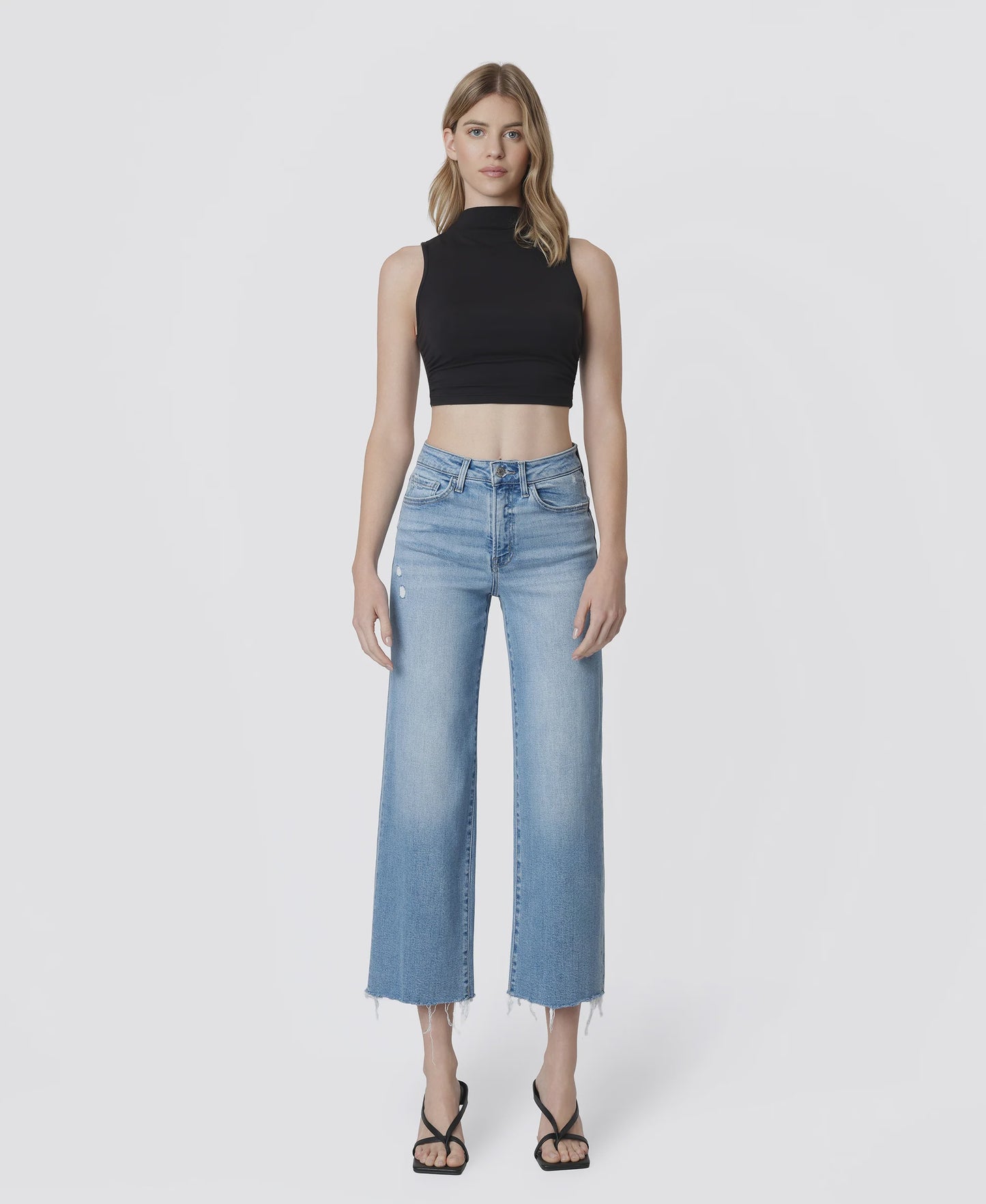 Gunderson HR Crop Wide