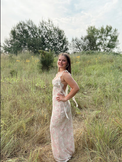Stunnin Maxi Dress