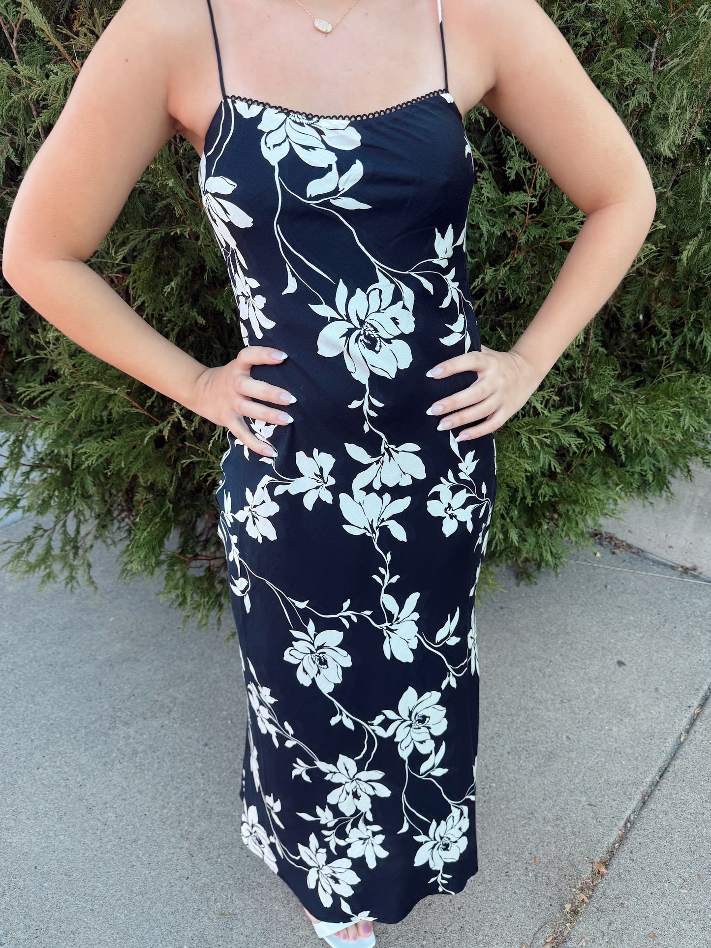 Cielo Clea Floral Midi Dress