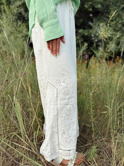 Sid Embroidered Woven Pant