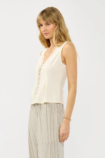 Moxi Sleeveless Blouse