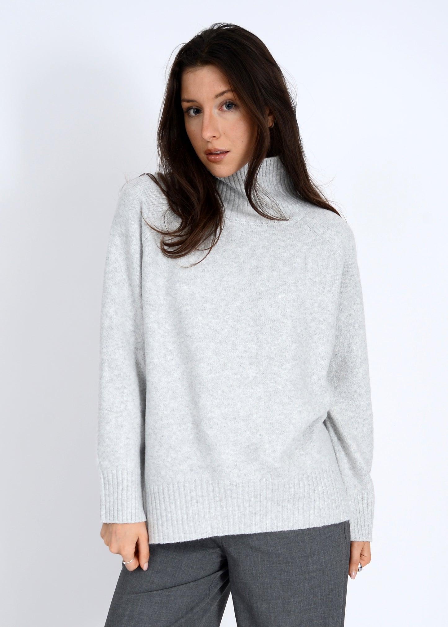 Anthousa Long Sleeve Sweater