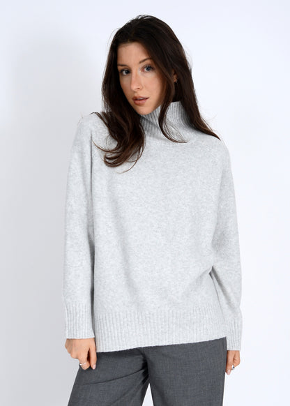 Anthousa Long Sleeve Sweater