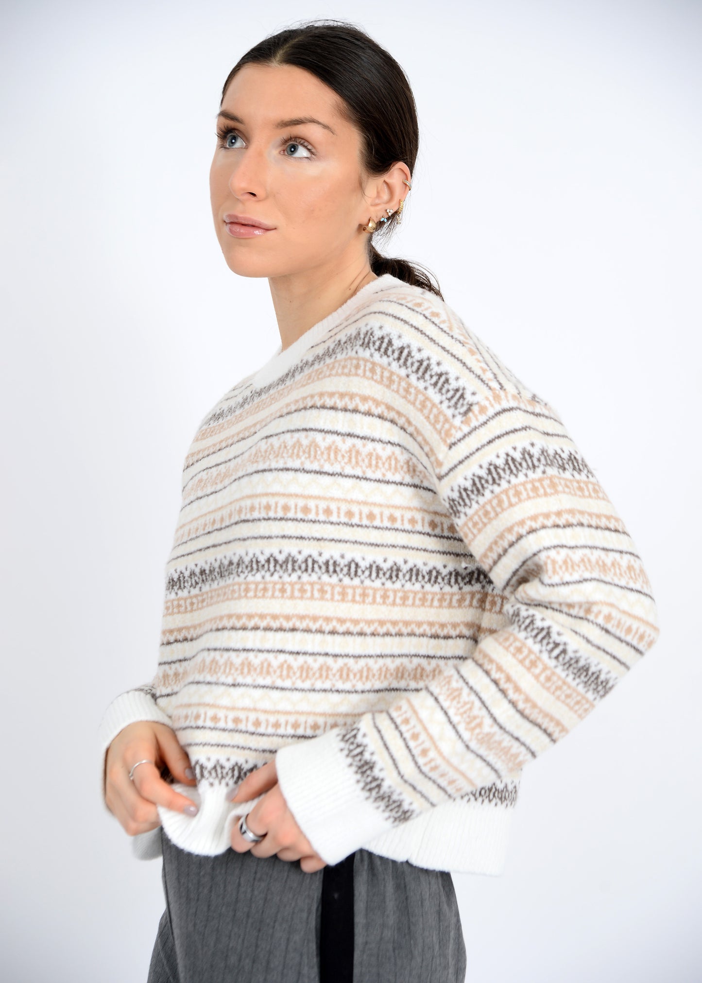 Hera Long Sleeve Pullover