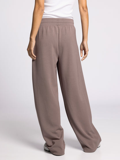 Constance Pant