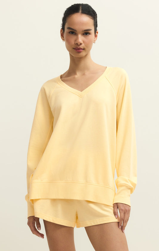 V-neck Weekender
